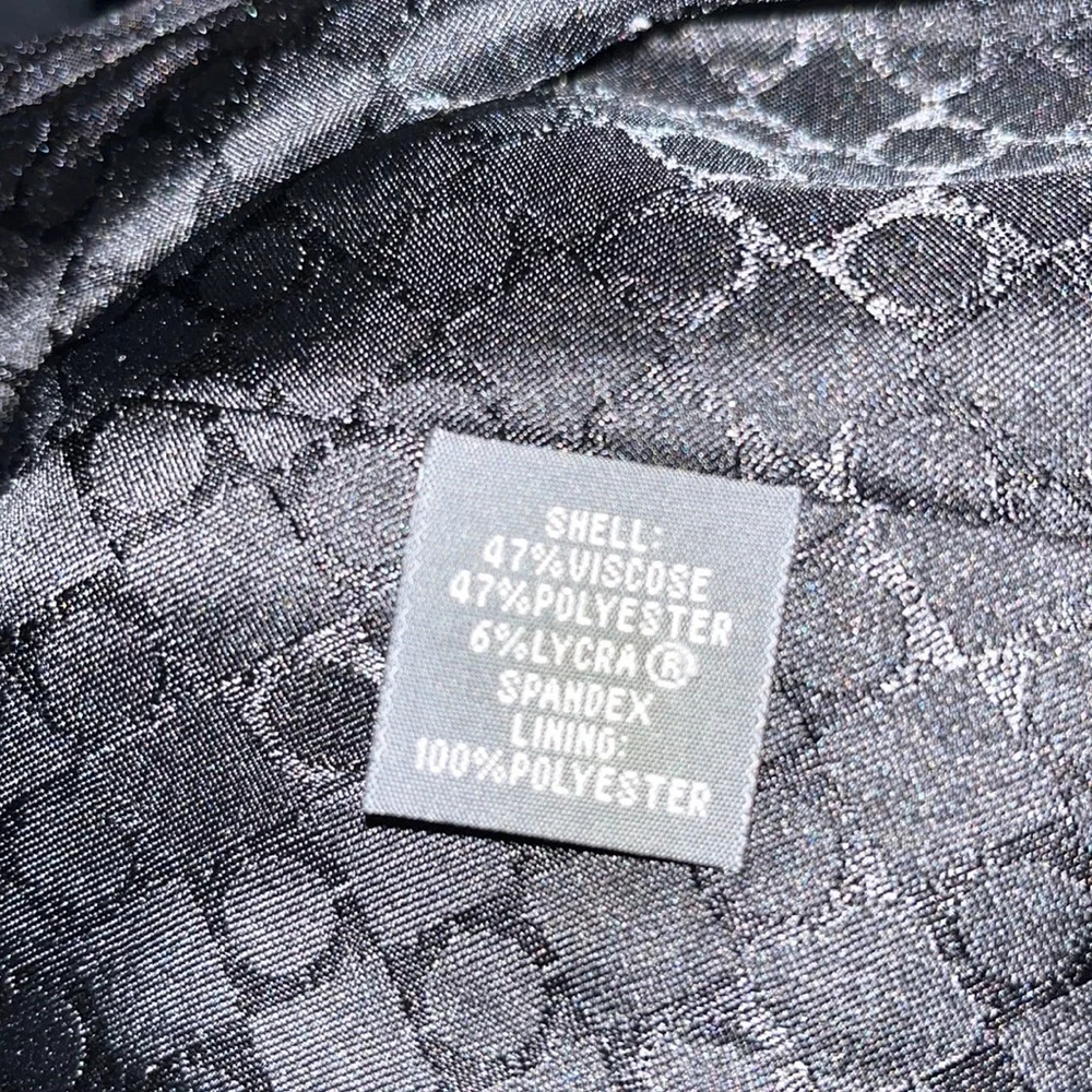 Kenneth Cole Reaction item details